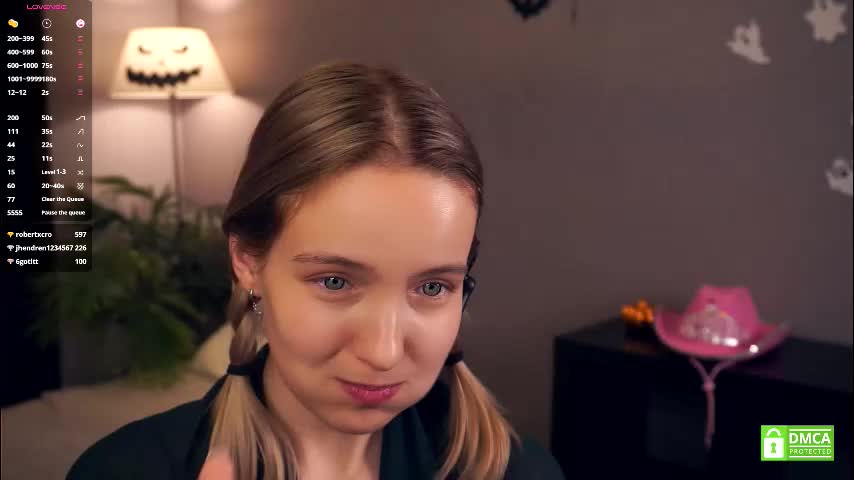 tashinapetitto Adult Chat November 7, 2025