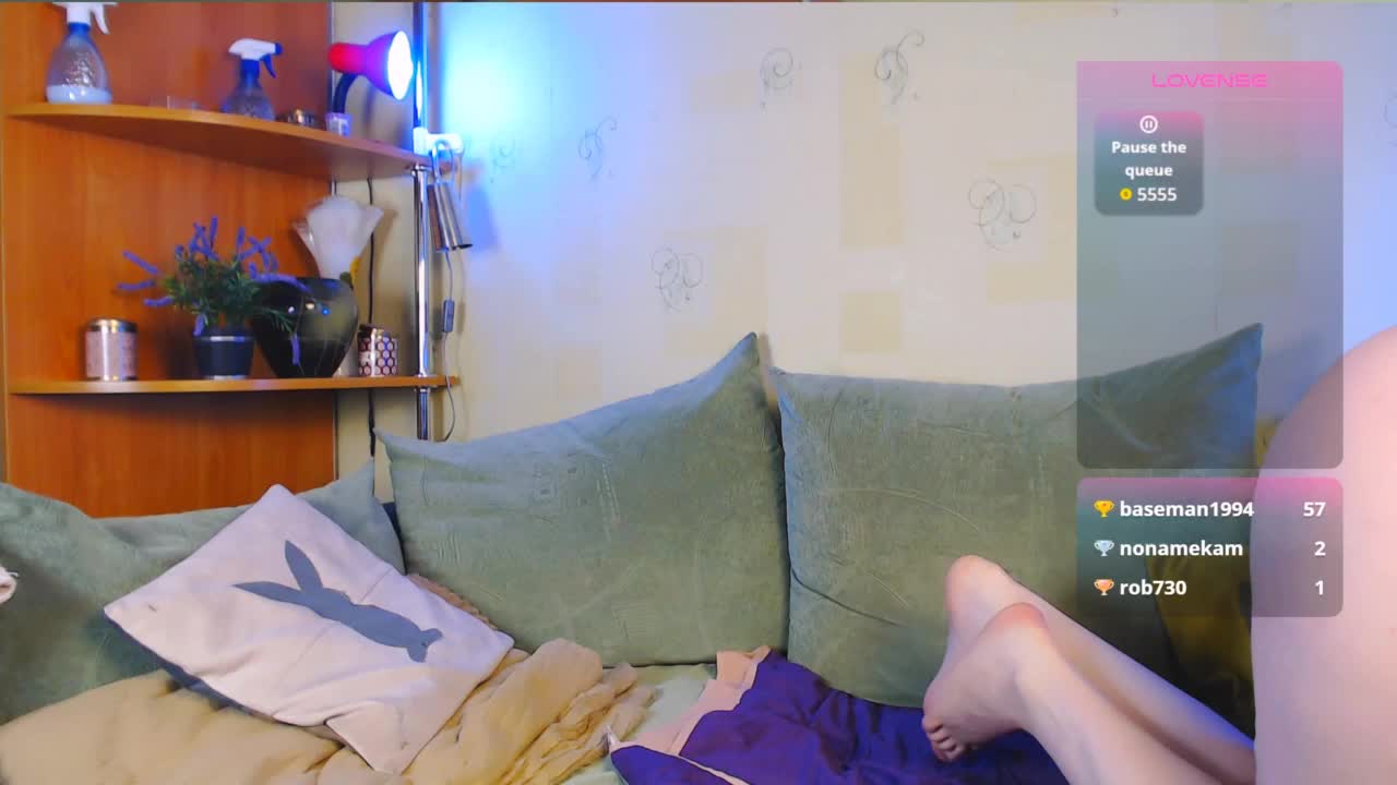 Caroline1995 Adult Chat November 7, 2025