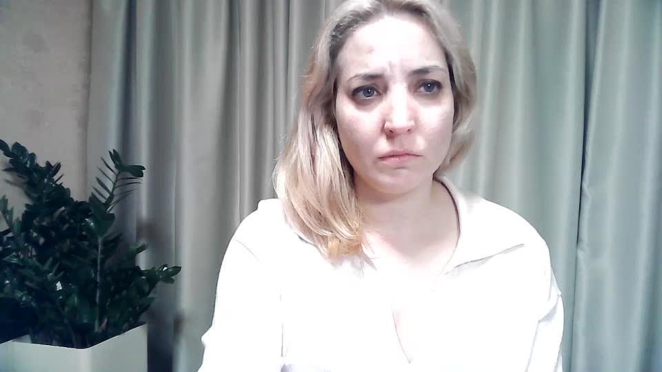 mariska-kiska Adult Chat November 7, 2025