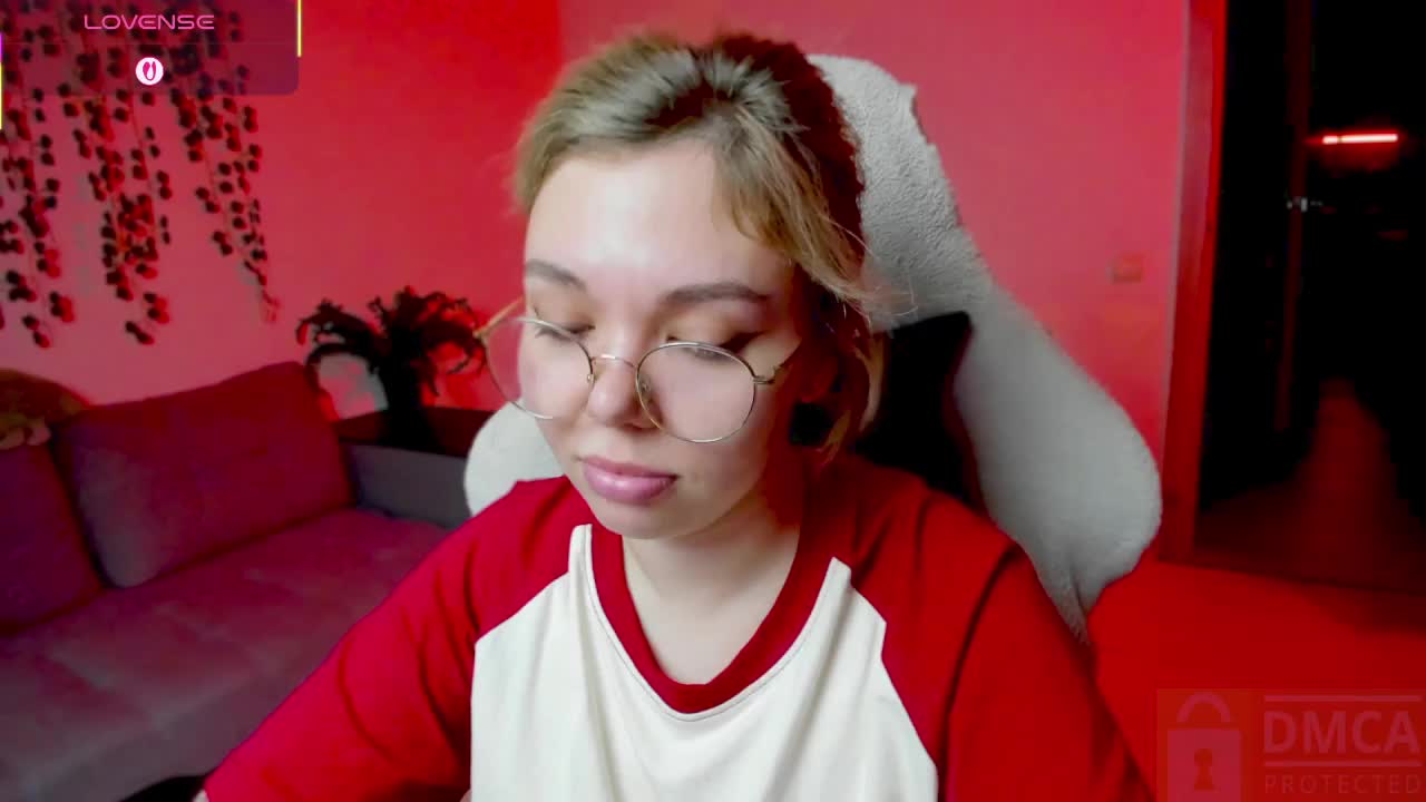 AnyaTaylorJoy_ Adult Chat November 8, 2025