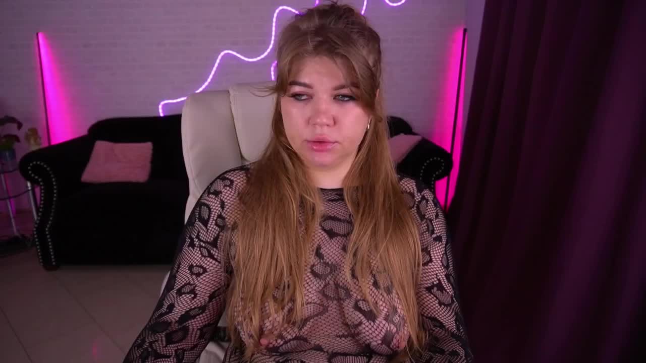 AmellyWhite Adult Chat November 8, 2025