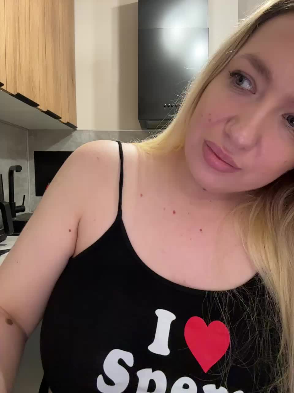 -Sonya699- Adult Chat November 8, 2025