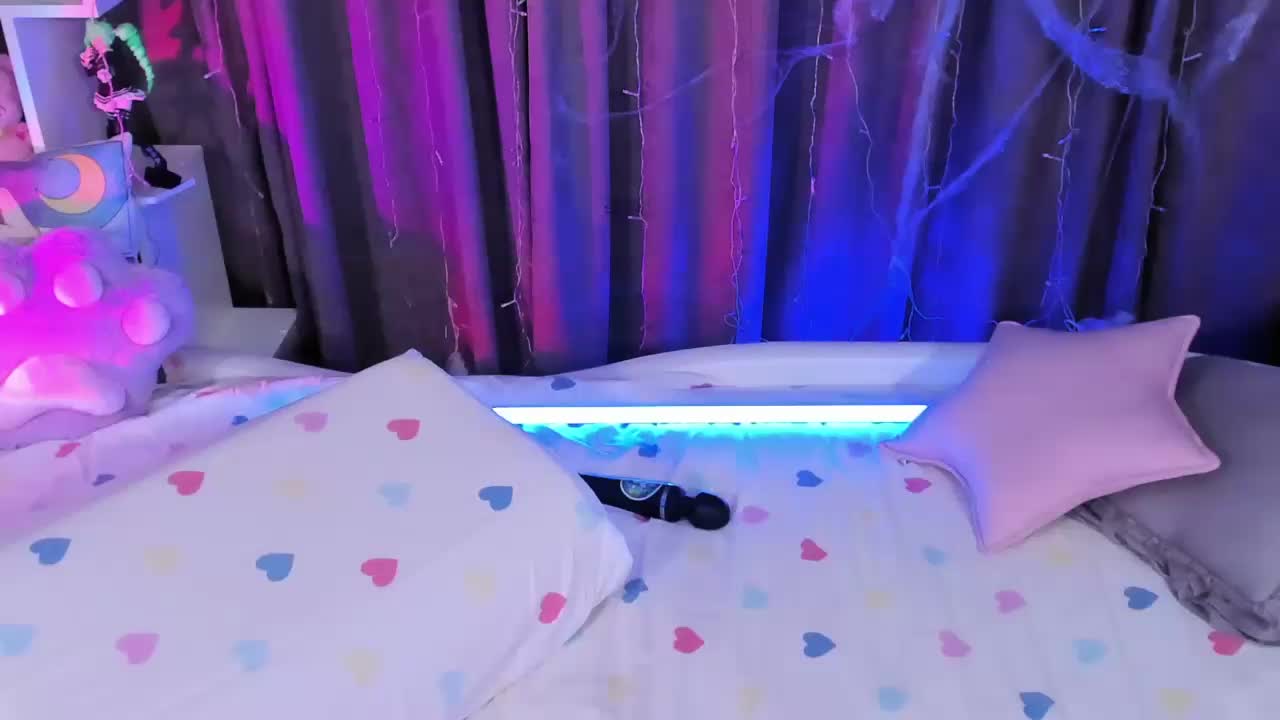 yorogumo Adult Chat November 8, 2025