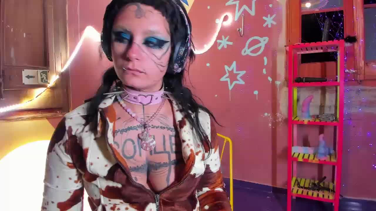 Lady-sontse- Adult Chat November 8, 2025