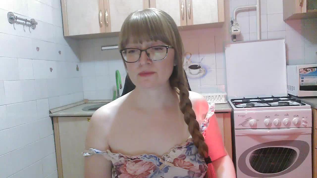 L-e-l-i-k Adult Chat November 8, 2025