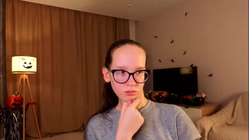 lynettebails Adult Chat November 8, 2025