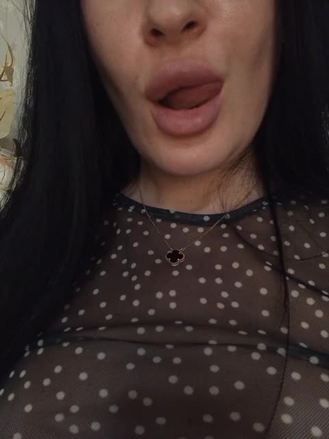 Black_chick Adult Chat November 8, 2025