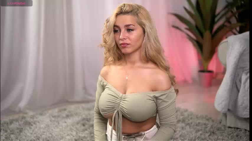 whitneyandrews Adult Chat November 8, 2025