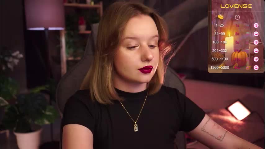 red_queeen Adult Chat November 8, 2025