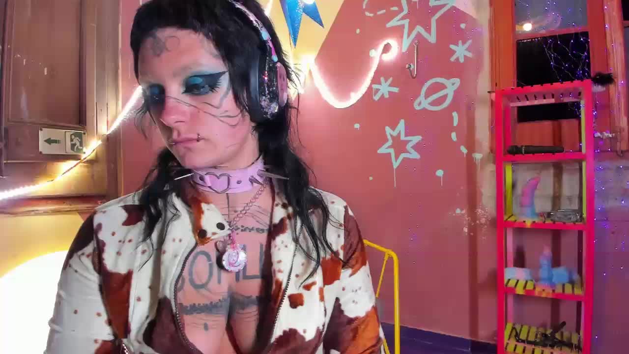 Lady-sontse- Adult Chat November 8, 2025