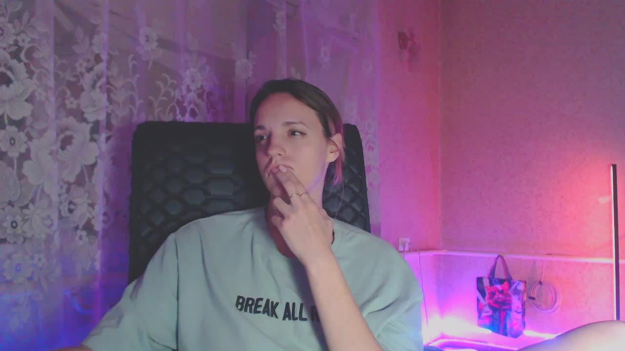 Babymuro4ka Adult Chat November 8, 2025