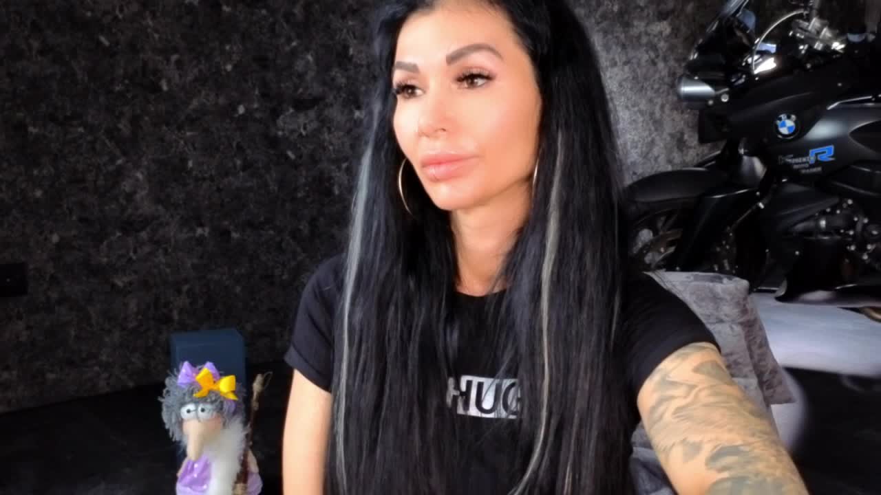 -BABAYAGA- Adult Chat November 8, 2025