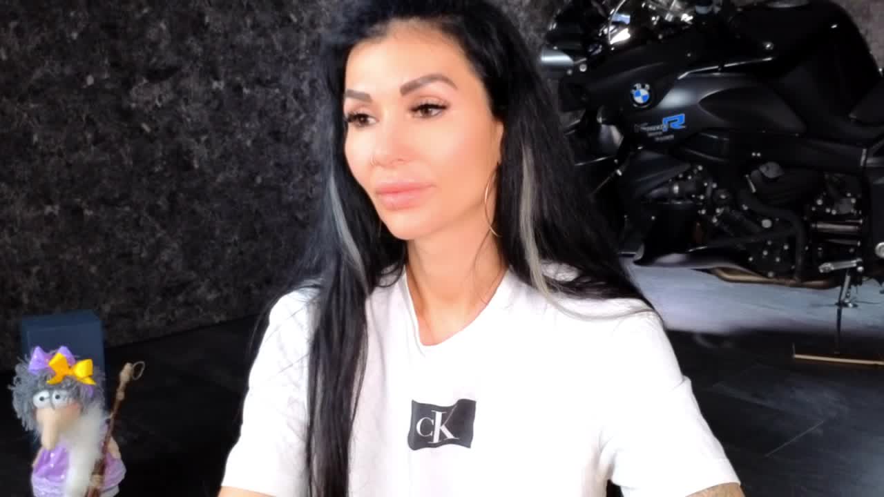 -BABAYAGA- Adult Chat November 8, 2025