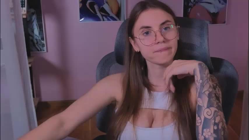 _lovelylove_ Adult Chat November 8, 2025