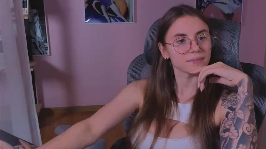 _lovelylove_ Adult Chat November 8, 2025