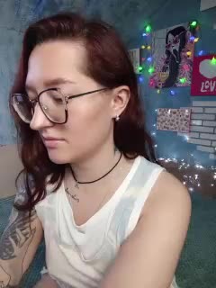 Mari_Gold Adult Chat November 8, 2025