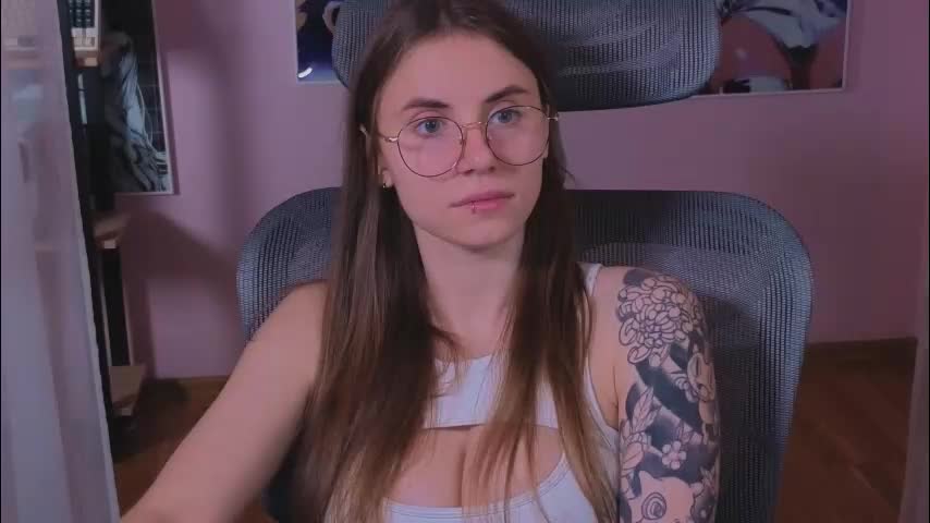 _lovelylove_ Adult Chat November 8, 2025