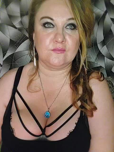 -Your_dream- Adult Chat November 8, 2025