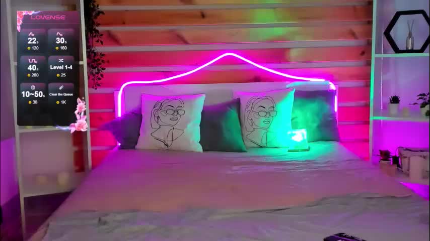 lauraellinss Adult Chat November 8, 2025