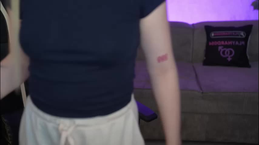 kira0541 Adult Chat November 8, 2025