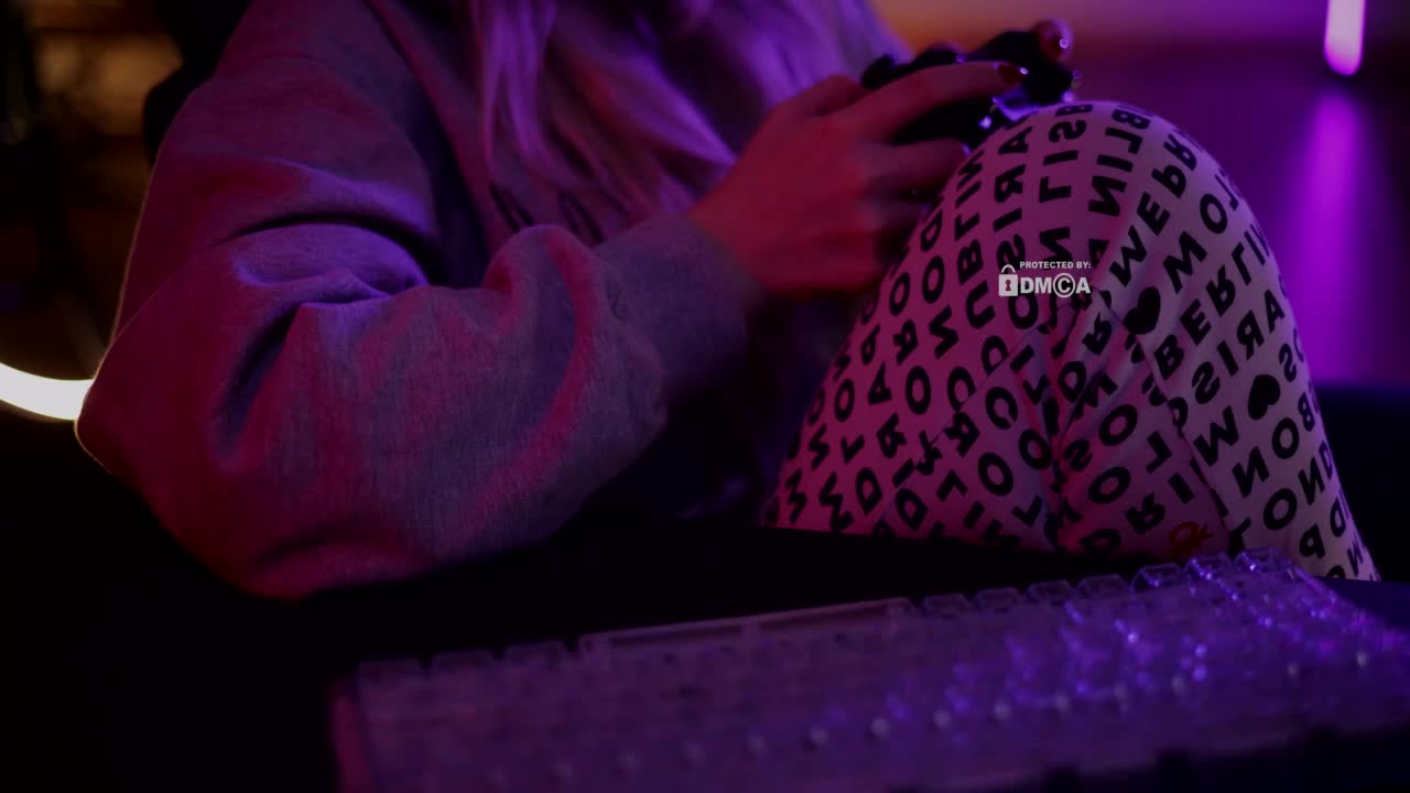 D_i_aM Adult Chat November 8, 2025