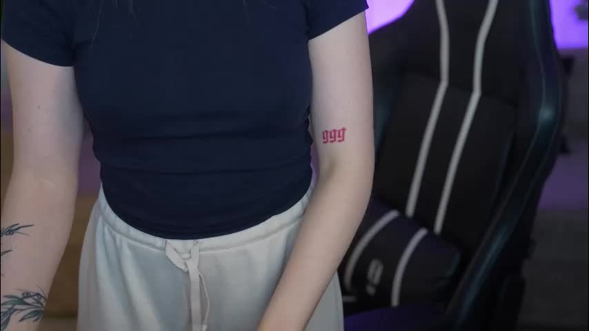 kira0541 Adult Chat November 8, 2025