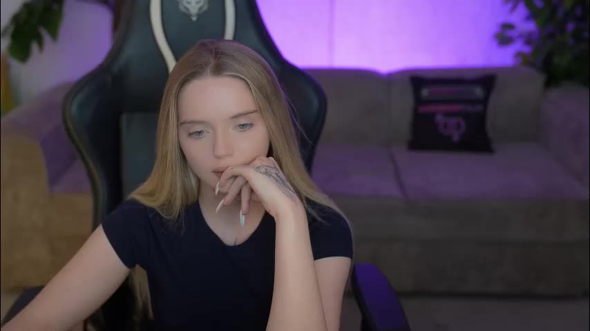 kira0541 Adult Chat November 8, 2025