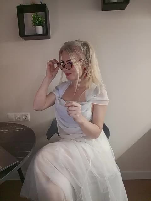 SeksiLedy Adult Chat November 8, 2025