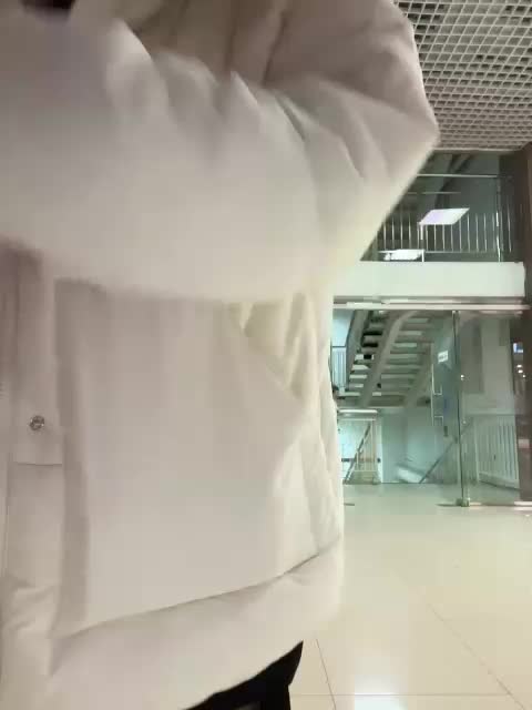 OlivkaVif Adult Chat November 8, 2025