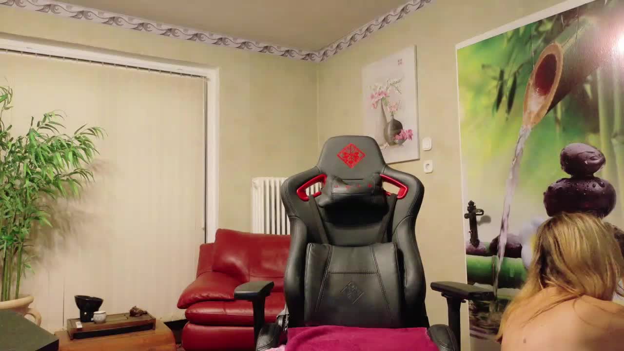 AngelikaMore Adult Chat November 9, 2025