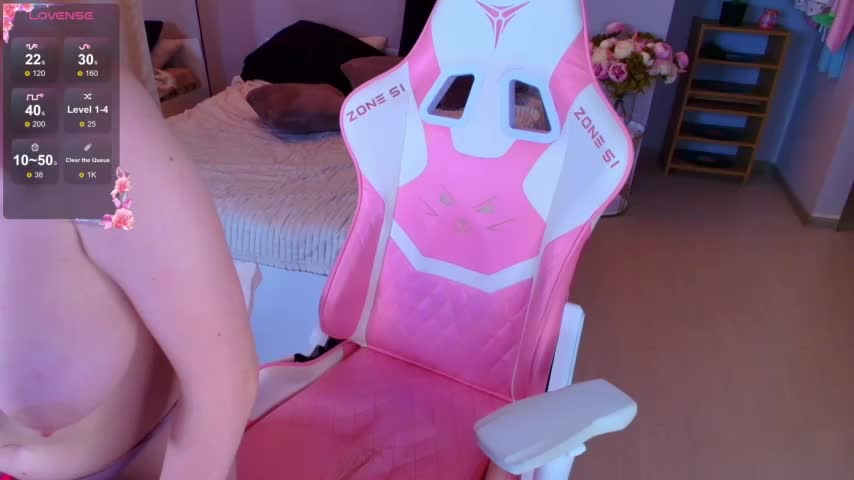 Daine_Pastry Adult Chat November 9, 2025