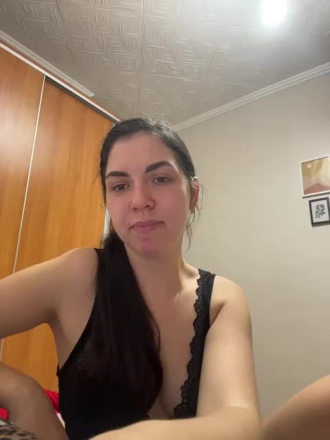 Vika19981 Adult Chat November 9, 2025