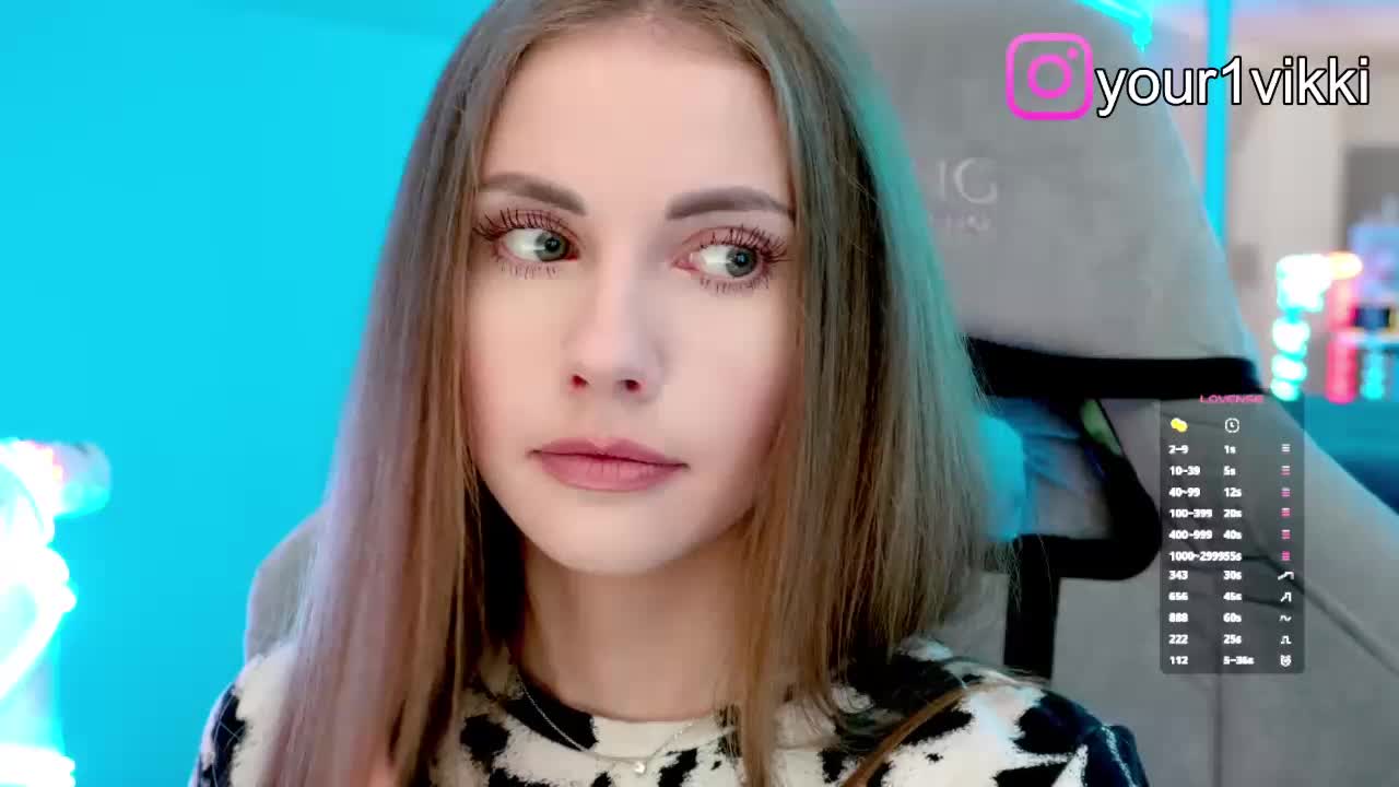 VikkiExtraCheese Adult Chat November 9, 2025