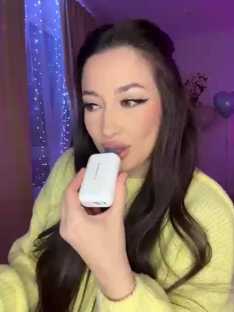 BettyBoom13 Adult Chat November 9, 2025