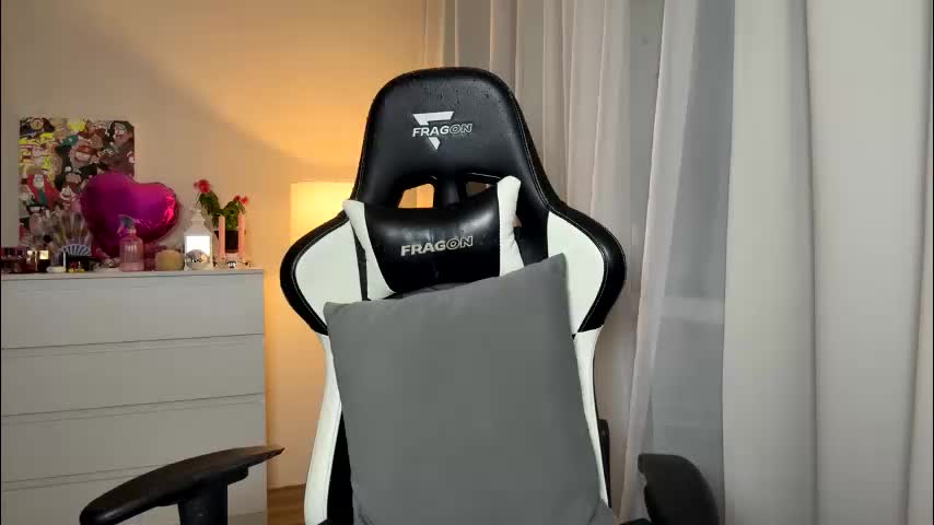 sexmoon11 Adult Chat November 9, 2025