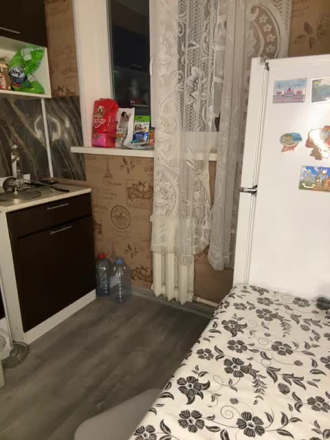 _Polly_ Adult Chat November 9, 2025