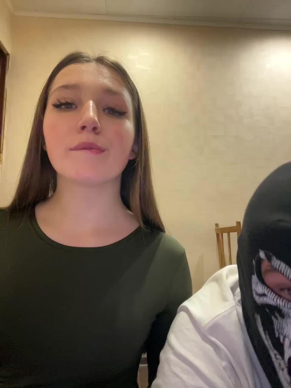 AHAHAC_HAXPEH_B_yHuTa3 Adult Chat November 9, 2025