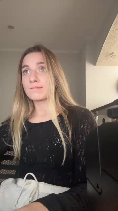 LiizzOK Adult Chat November 9, 2025