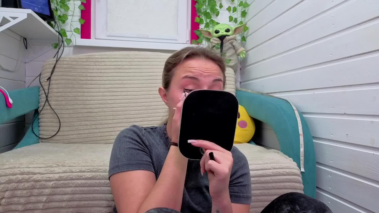 misss-vikki Adult Chat November 9, 2025