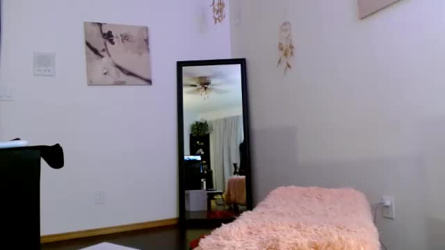 bombshellbaeby Adult Chat November 9, 2025