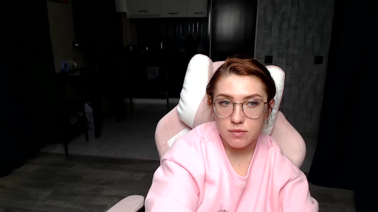 Regimasmile Adult Chat November 9, 2025