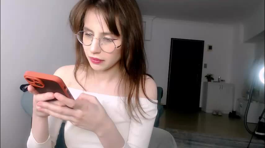 sili_ssa Adult Chat November 9, 2025