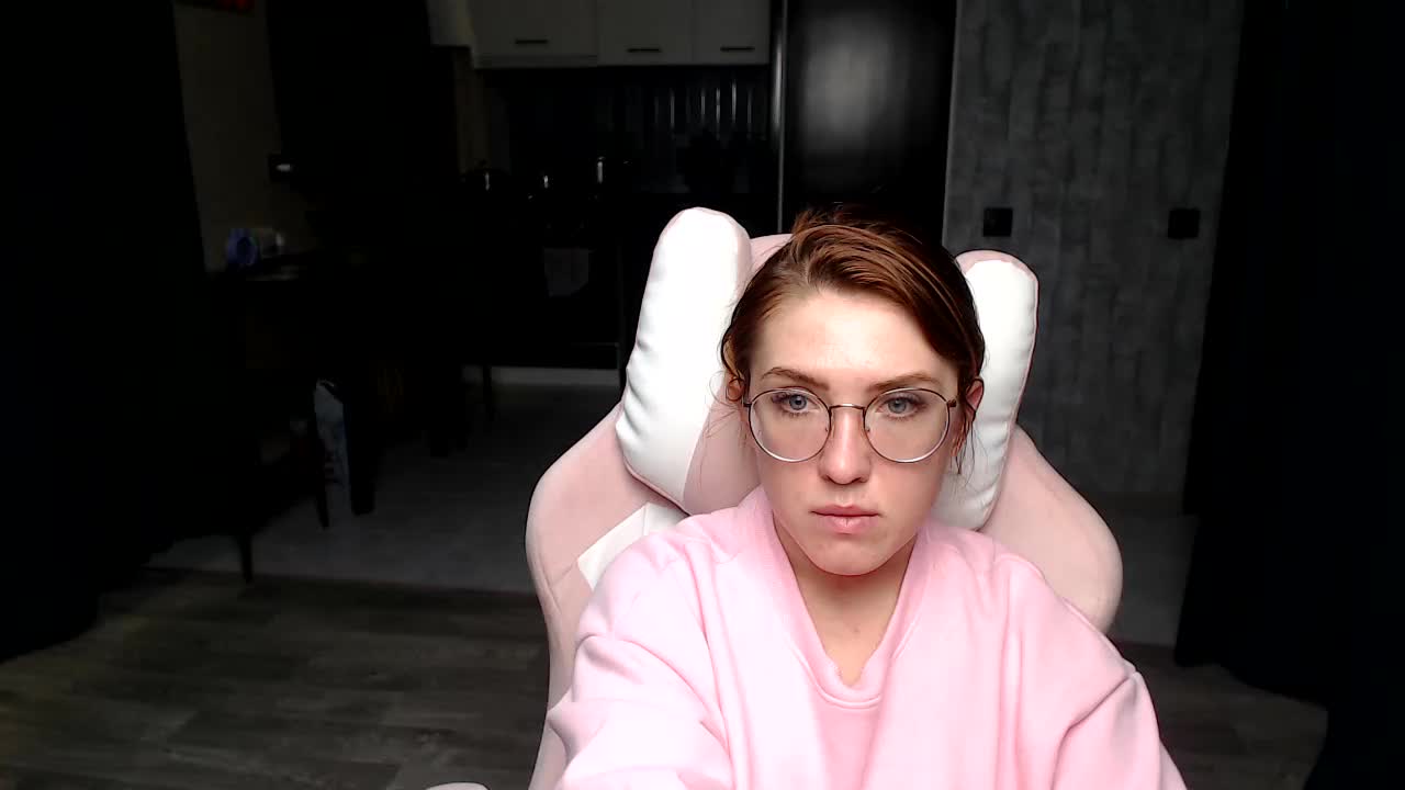 Regimasmile Adult Chat November 9, 2025