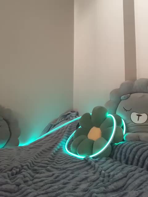 MilaMcGarden Adult Chat November 9, 2025