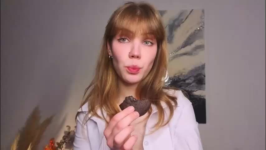 myismira Adult Chat November 9, 2025