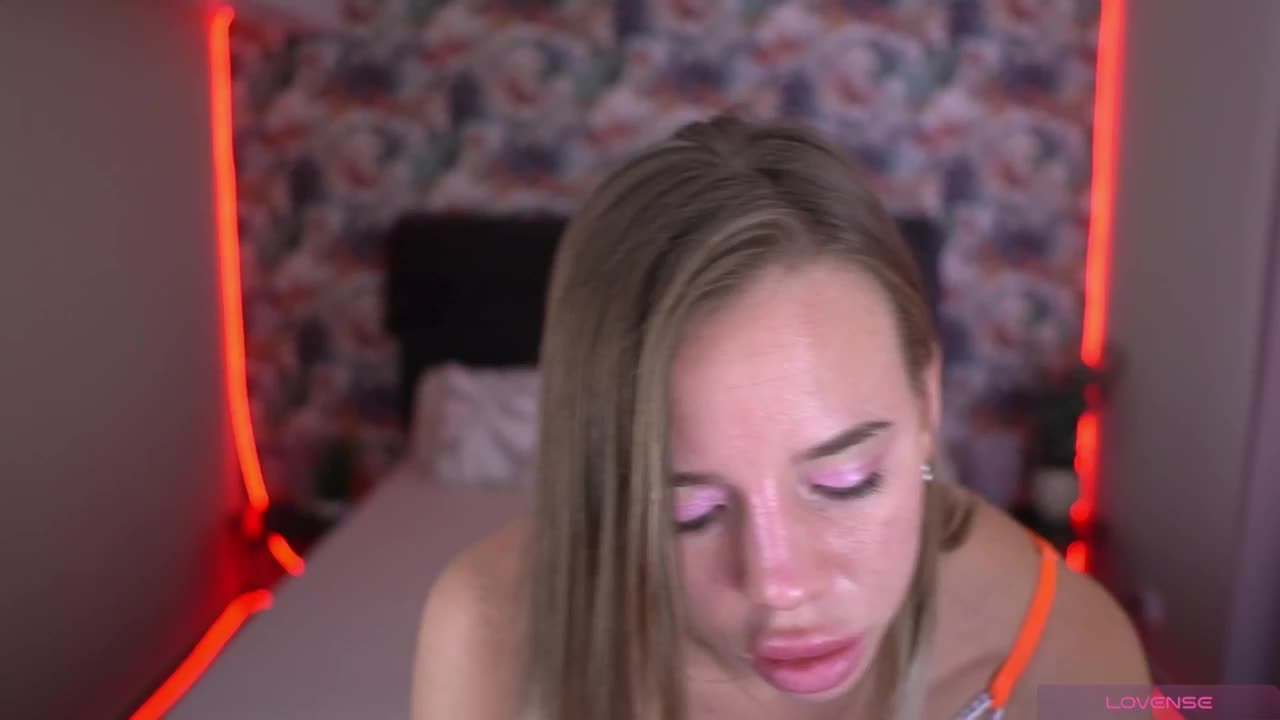 SexyIrinka Adult Chat November 9, 2025