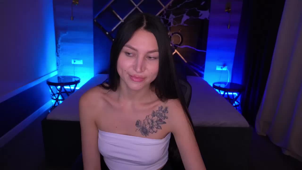 EliseVelour Adult Chat November 9, 2025