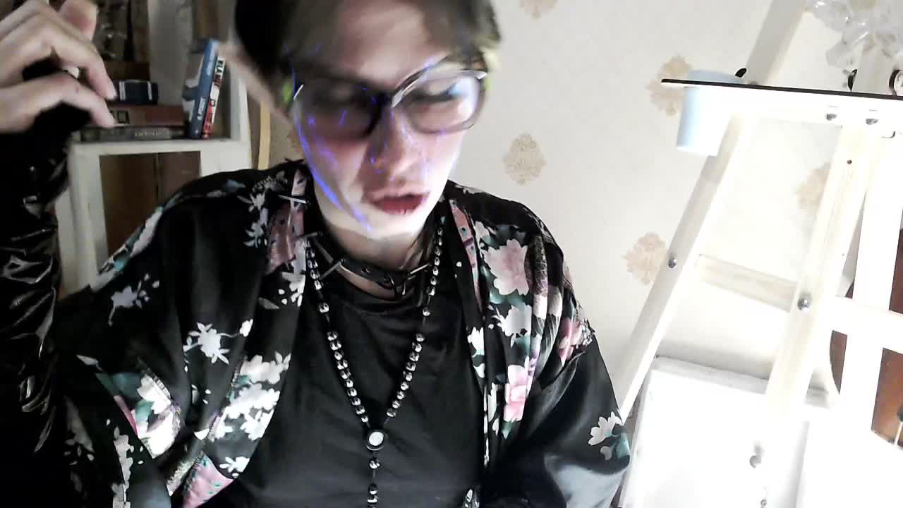 Yrriel_Autist Adult Chat November 9, 2025