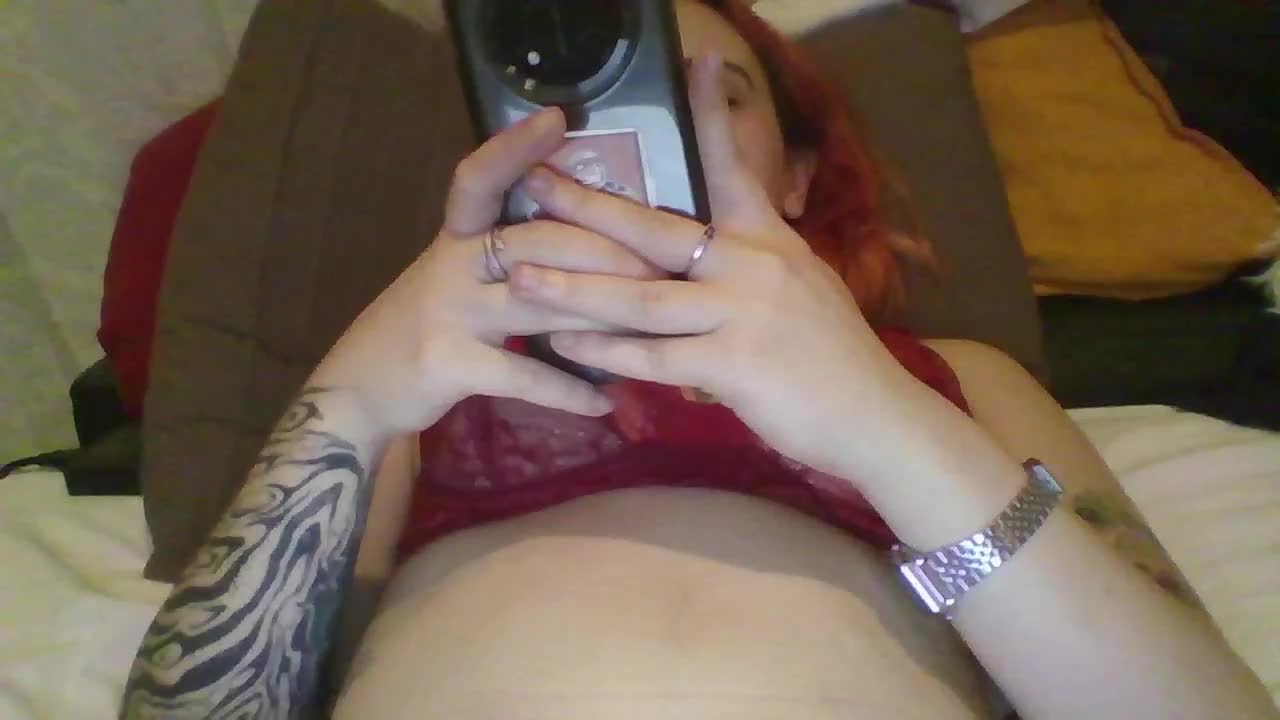 Hotredhead01 Adult Chat November 9, 2025