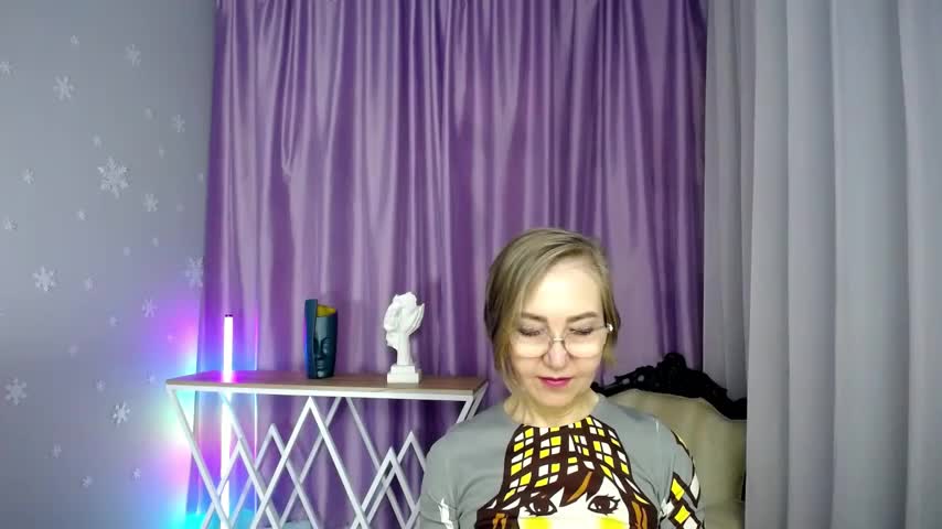 queen_a_n_i Adult Chat November 9, 2025